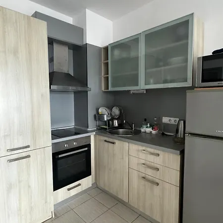 Relaxing - 100 Meters From The Sea * 切尔诺莫雷茨