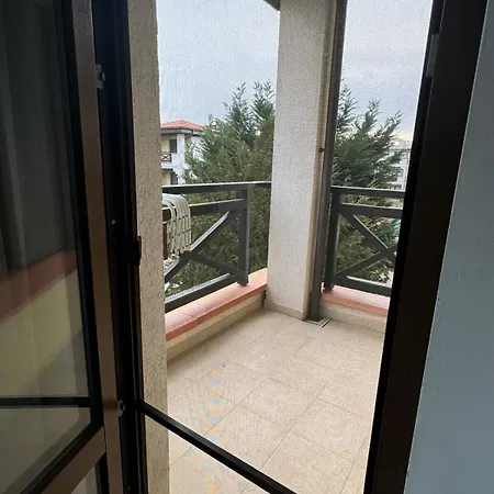 Relaxing - 100 Meters From The Sea * 切尔诺莫雷茨