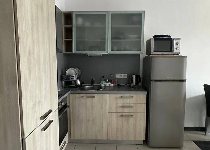 Relaxing - 100 Meters From The Sea *